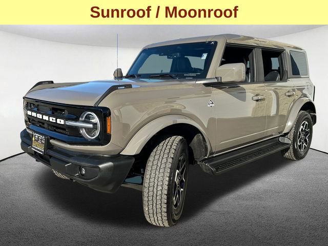 Used 2025 Ford Bronco Outer Banks image 5
