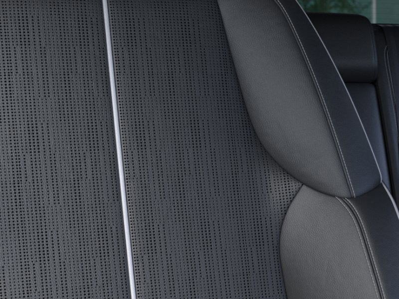 New 2026 Cadillac Optiq Luxury 2 image 21