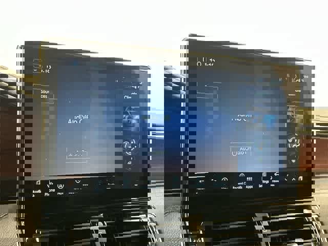 Used 2024 Lincoln Navigator Reserve image 22