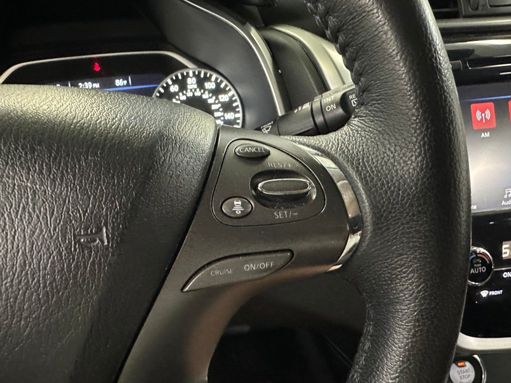 Used 2023 Nissan Murano SV FWD image 9