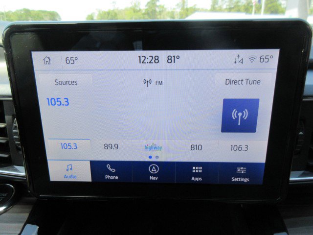 Used 2022 Ford Explorer Limited w/ Equipment Group 301A image 24