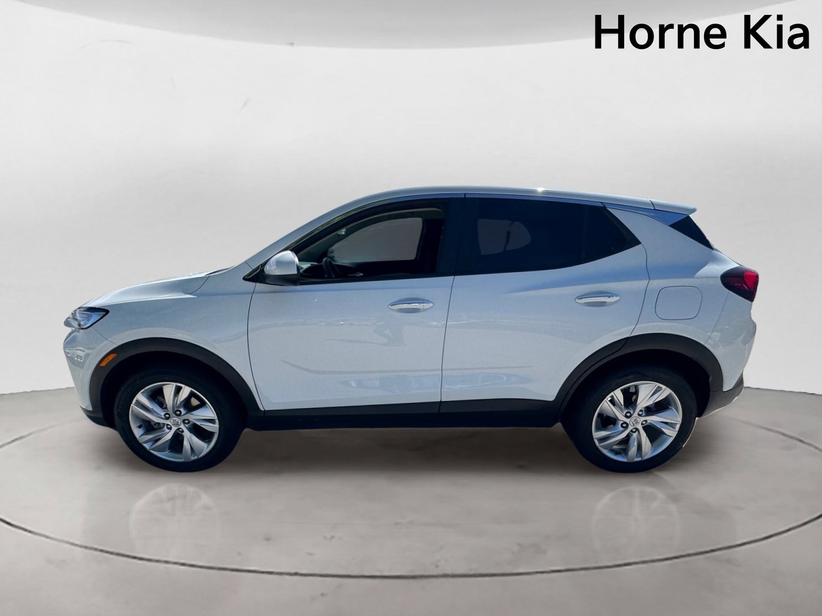 Used 2024 Buick Encore GX Preferred w/ Comfort Package FWD image 6