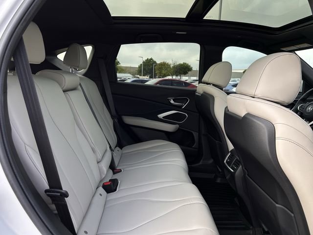 Used 2025 Acura RDX SH-AWD image 32