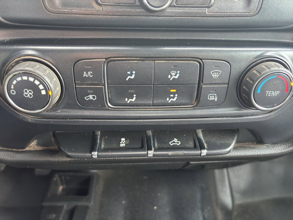 Used 2018 Chevrolet Silverado 3500 W/T w/ WT Convenience Package image 17