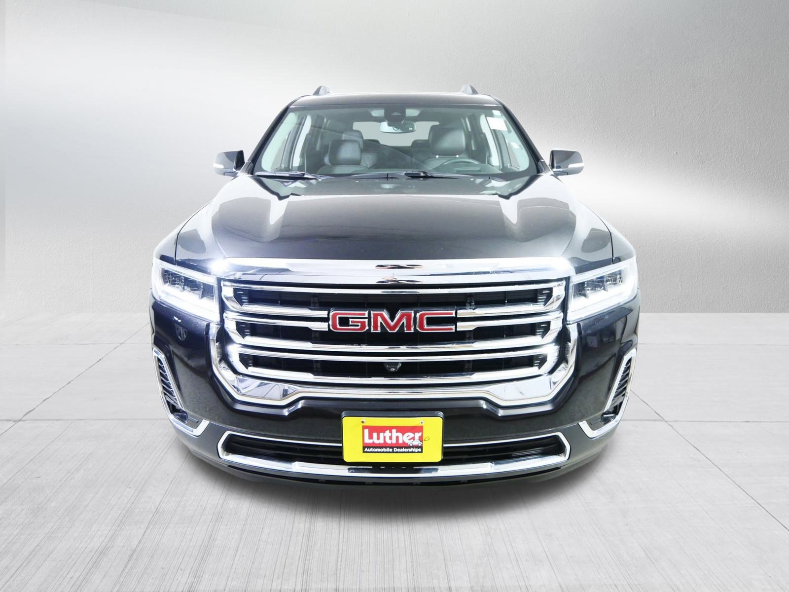 Used 2023 GMC Acadia SLT w/ Technology Package image 2