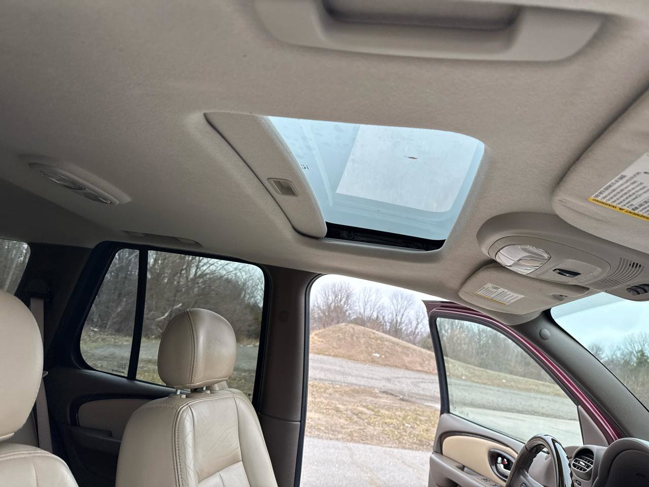 Used 2007 Buick Rainier CXL image 26