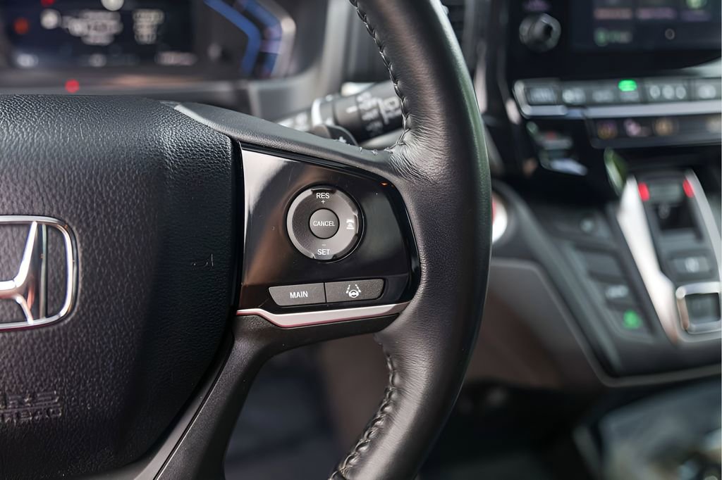 Used 2019 Honda Odyssey EX-L image 16