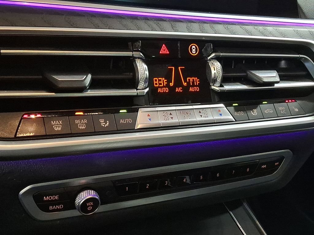 Certified 2022 BMW X7 xDrive40i w/ Premium Package image 14