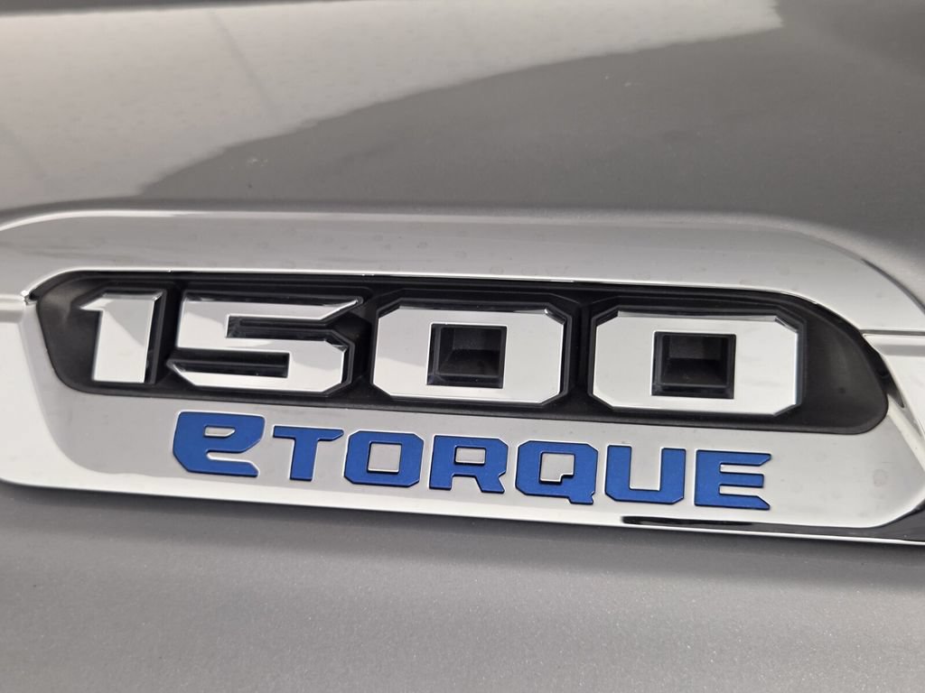 Used 2021 RAM 1500 Big Horn RWD image 9