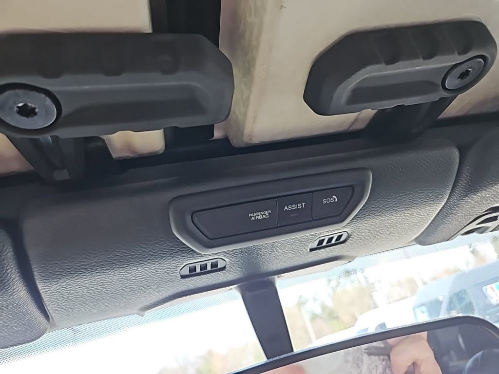 Used 2022 Jeep Gladiator Sport image 21