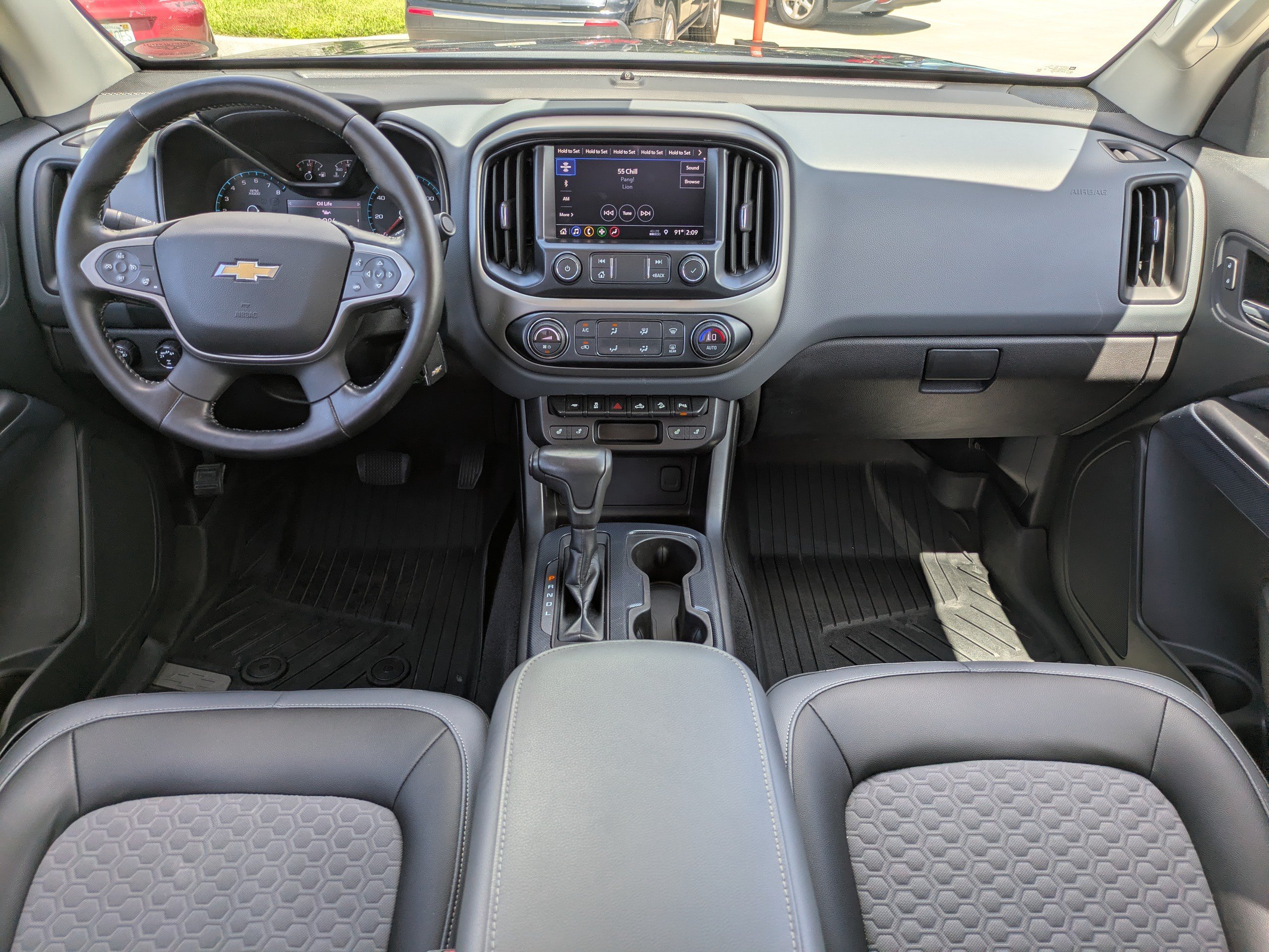 Used 2019 Chevrolet Colorado Z71 AWD/4WD image 13