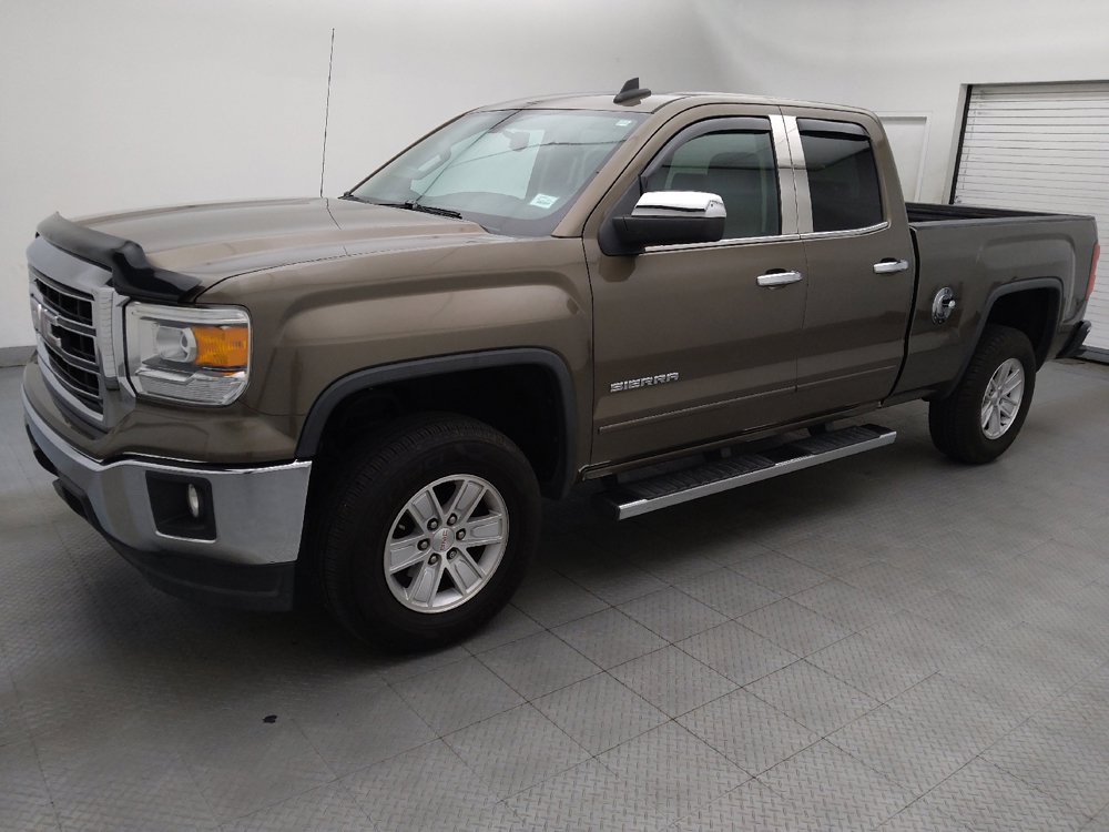 Used 2015 GMC Sierra 1500 SLE w/ SLE Value Package RWD image 2