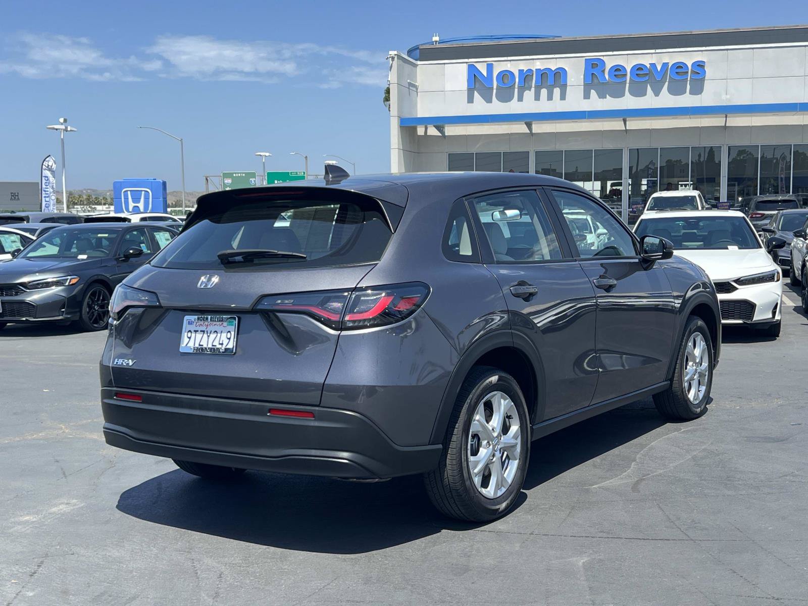 Certified 2025 Honda HR-V LX image 23