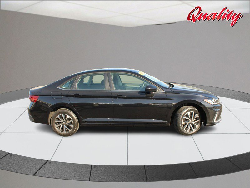 Used 2025 Volkswagen Jetta S FWD image 2