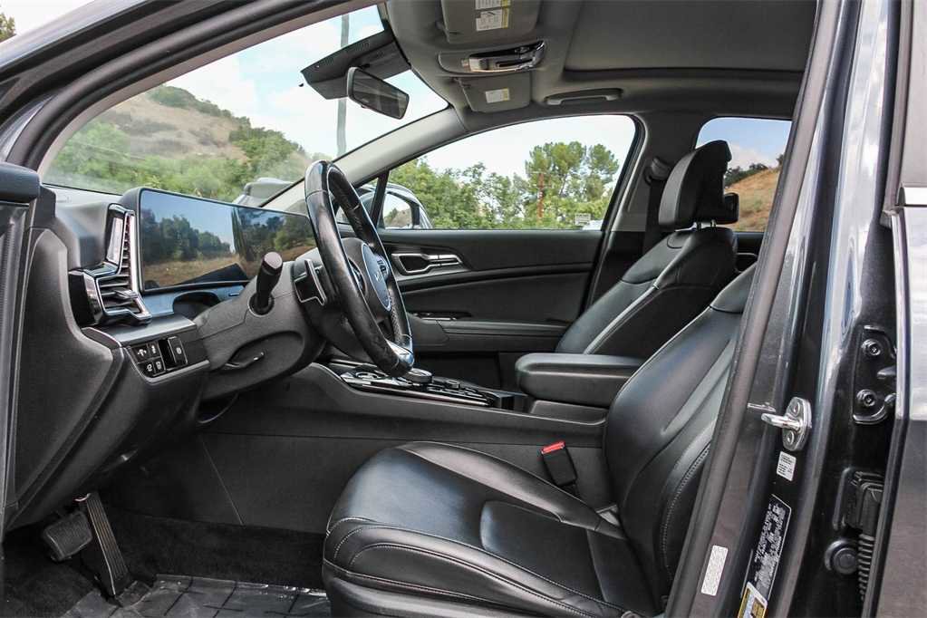 Used 2023 Kia Sportage EX w/ EX Premium Package image 19