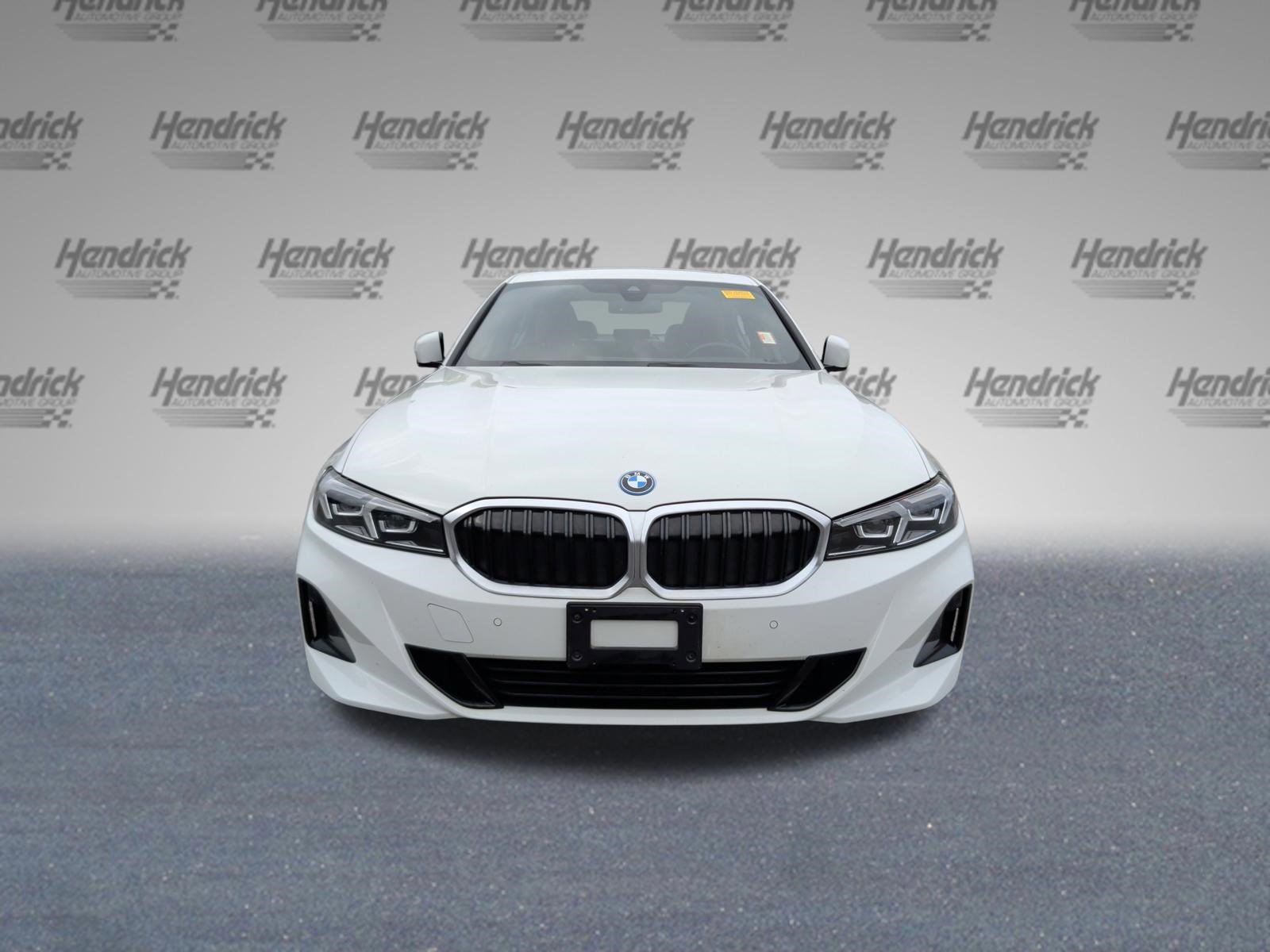 Certified 2023 BMW 330e w/ Premium Package RWD image 5
