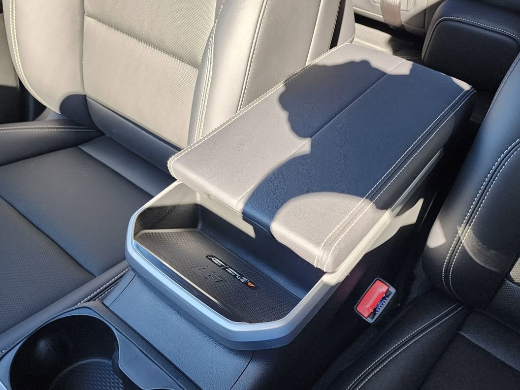 New 2026 GMC Terrain Elevation w/ Elevation Premium Package image 32