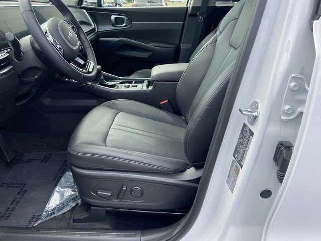 New 2025 Kia Sorento S image 12