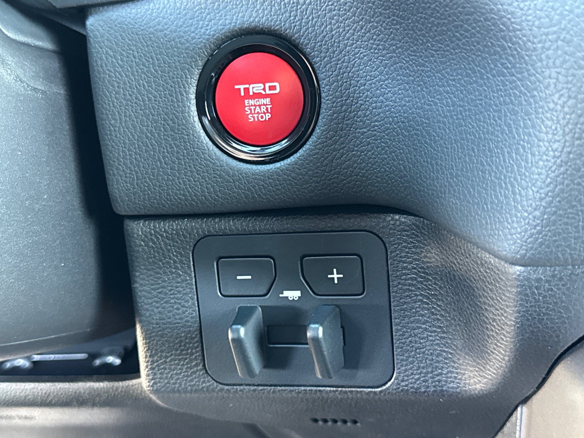 New 2026 Toyota Tundra Limited image 31