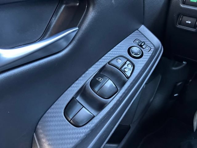 Used 2023 Nissan Sentra SV FWD image 39