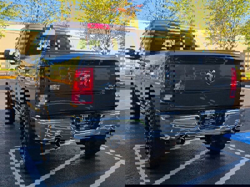 Used 2018 RAM 1500 Big Horn image 7