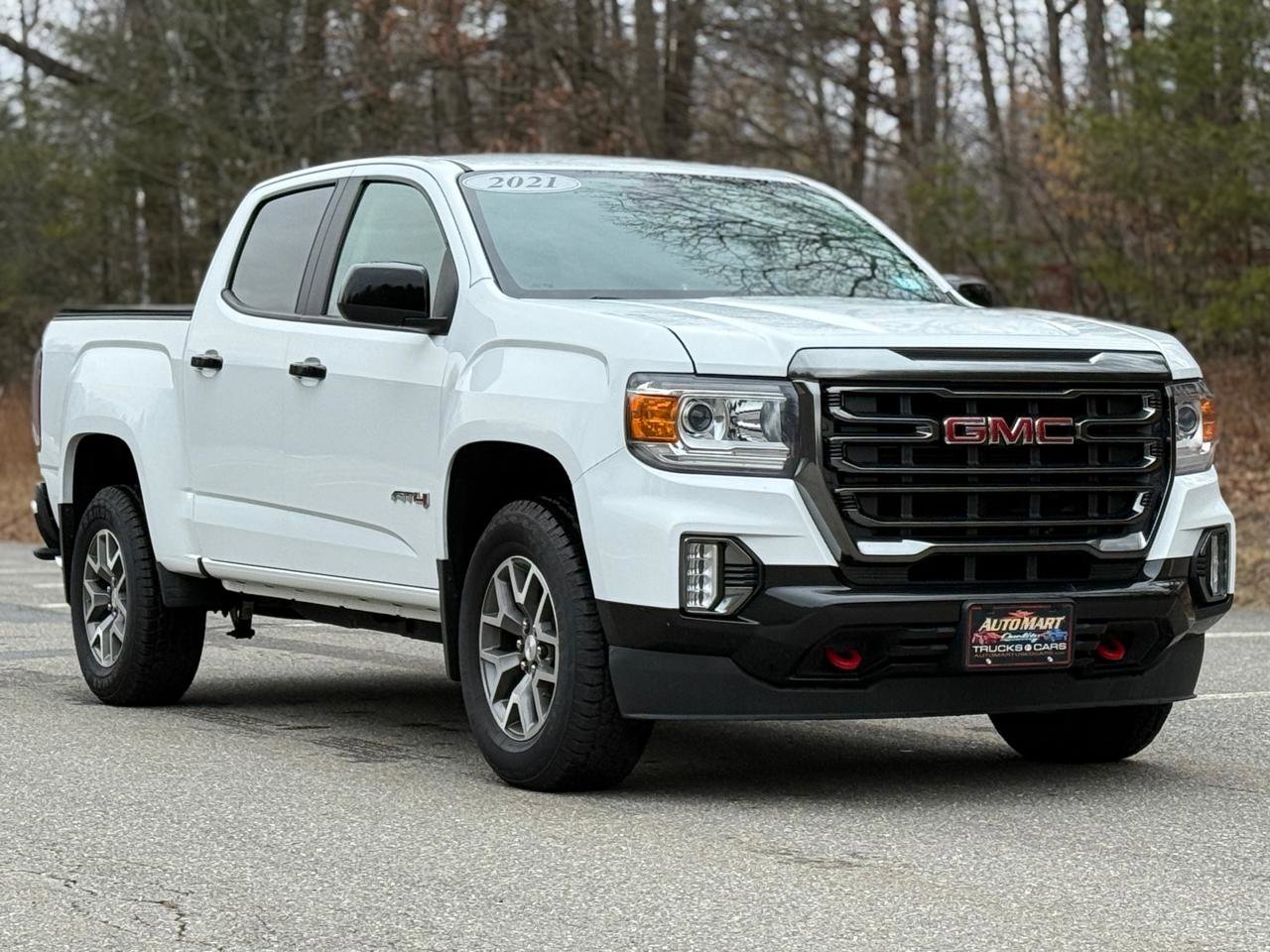 Used 2021 GMC Canyon AT4 image 5