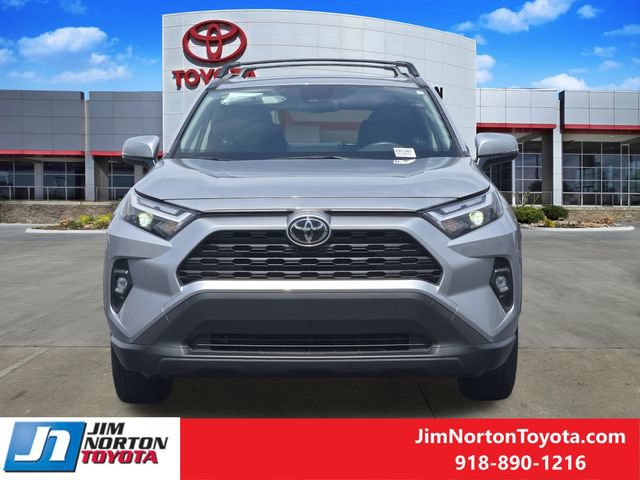 Used 2025 Toyota RAV4 XLE Premium AWD/4WD video 2