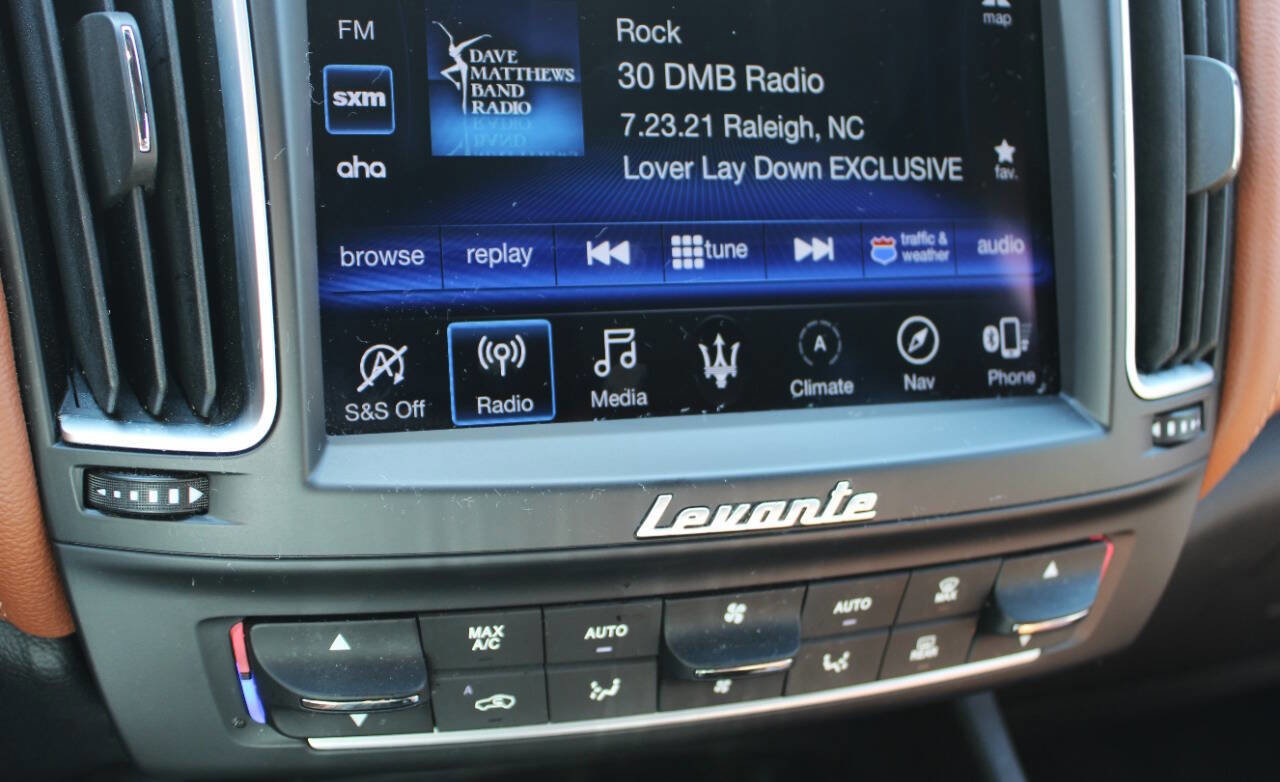 Used 2020 Maserati Levante image 30