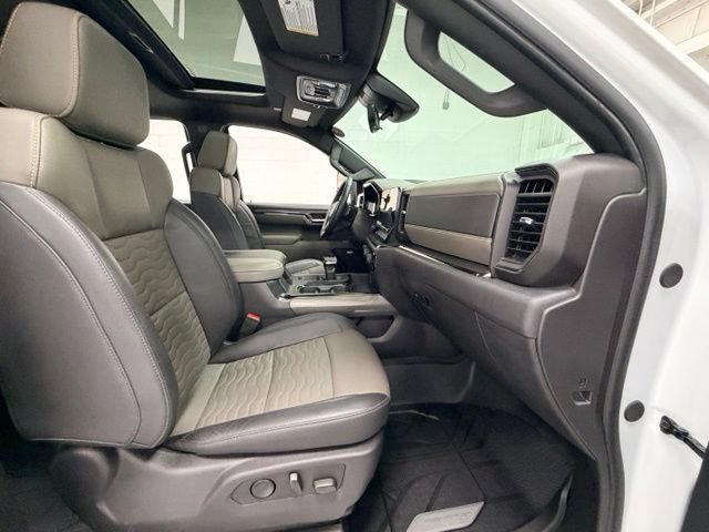 Certified 2024 Chevrolet Silverado 1500 ZR2 w/ Technology Package AWD/4WD image 32