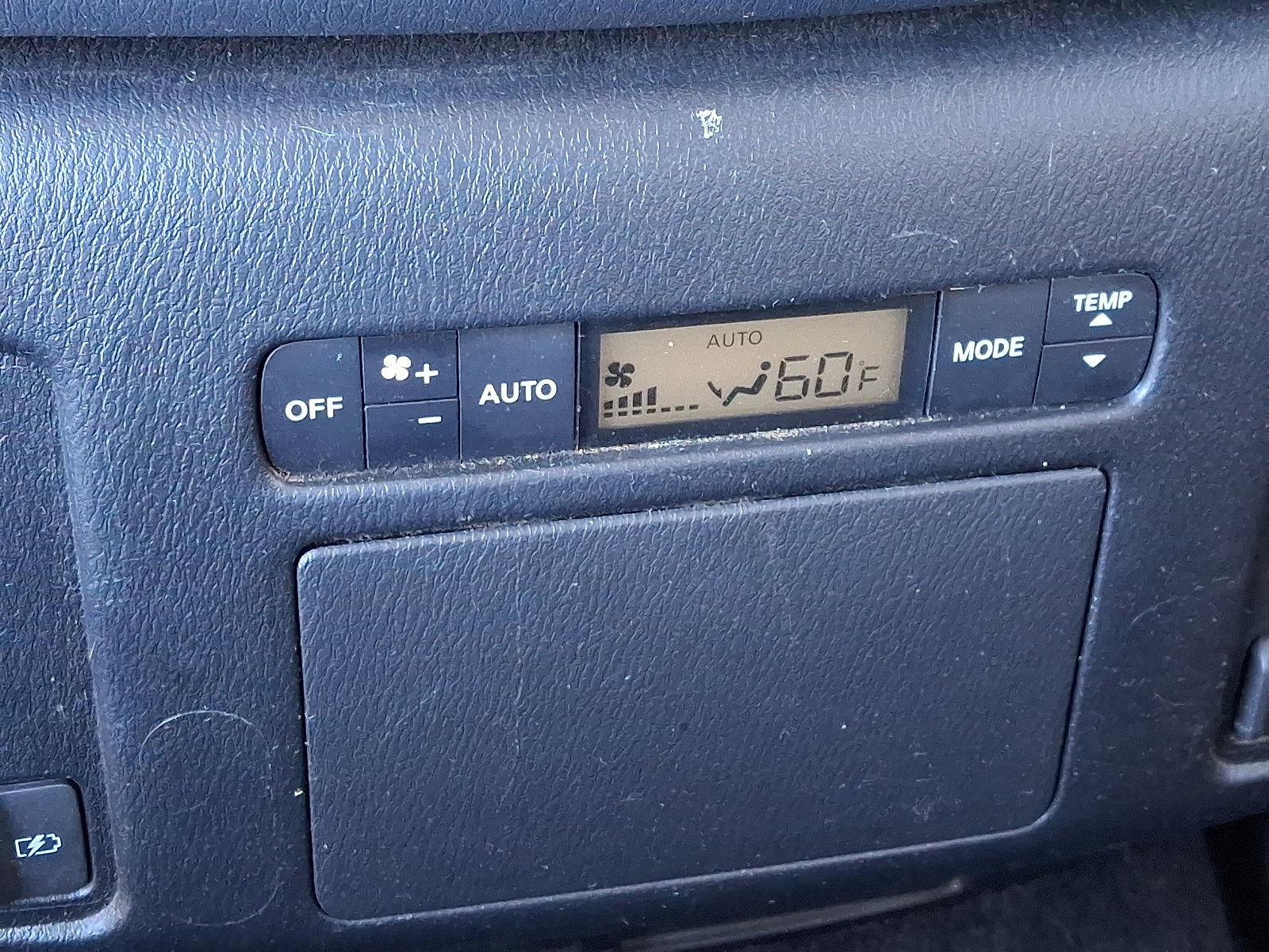 Used 2019 INFINITI QX80 Luxe image 12