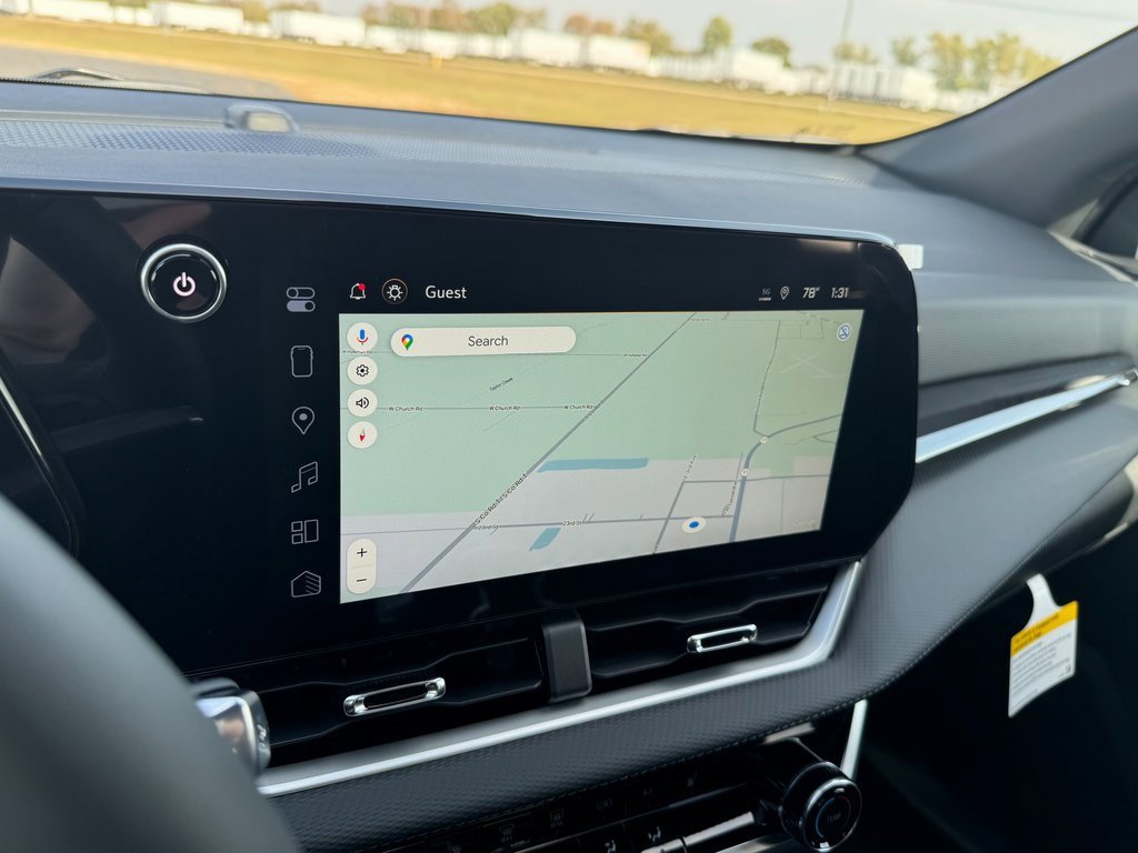 New 2026 Chevrolet Equinox LT w/ LPO, Floor Liner Package image 24