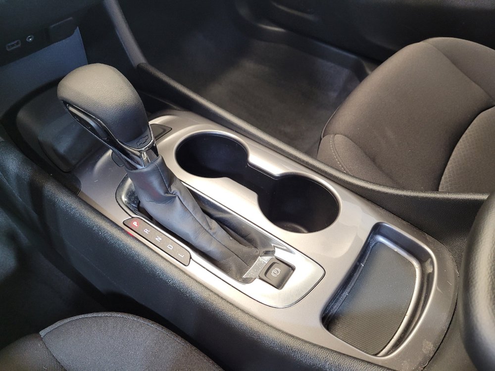 Used 2023 Chevrolet Malibu LS FWD image 26