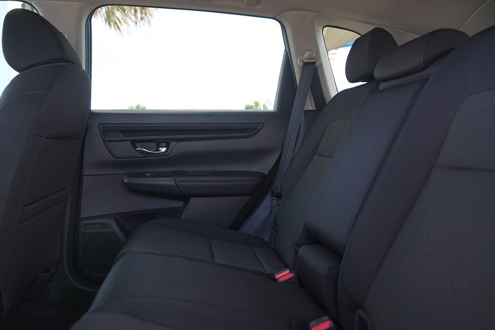 Used 2025 Honda CR-V EX image 14