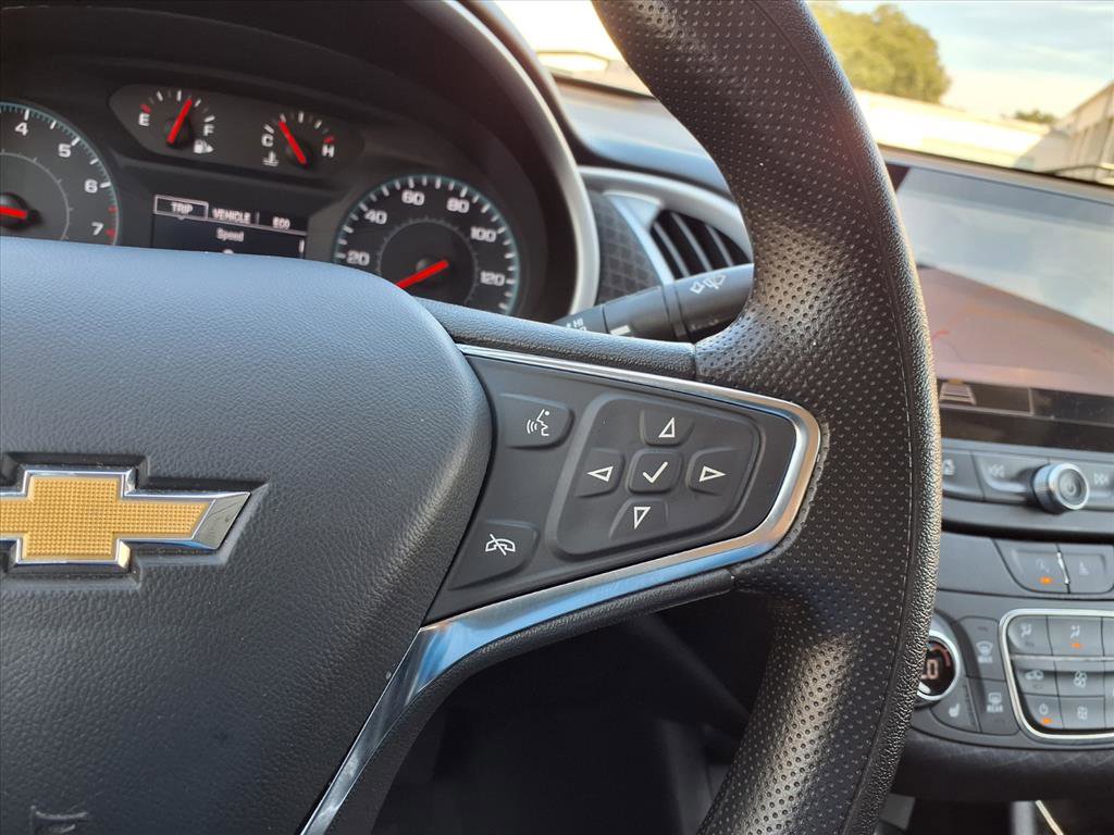 Used 2023 Chevrolet Malibu LT image 25
