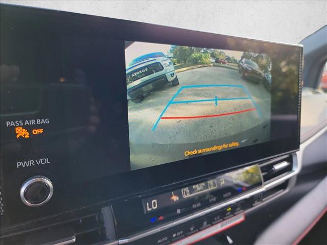Used 2026 Toyota Sienna XSE FWD image 23