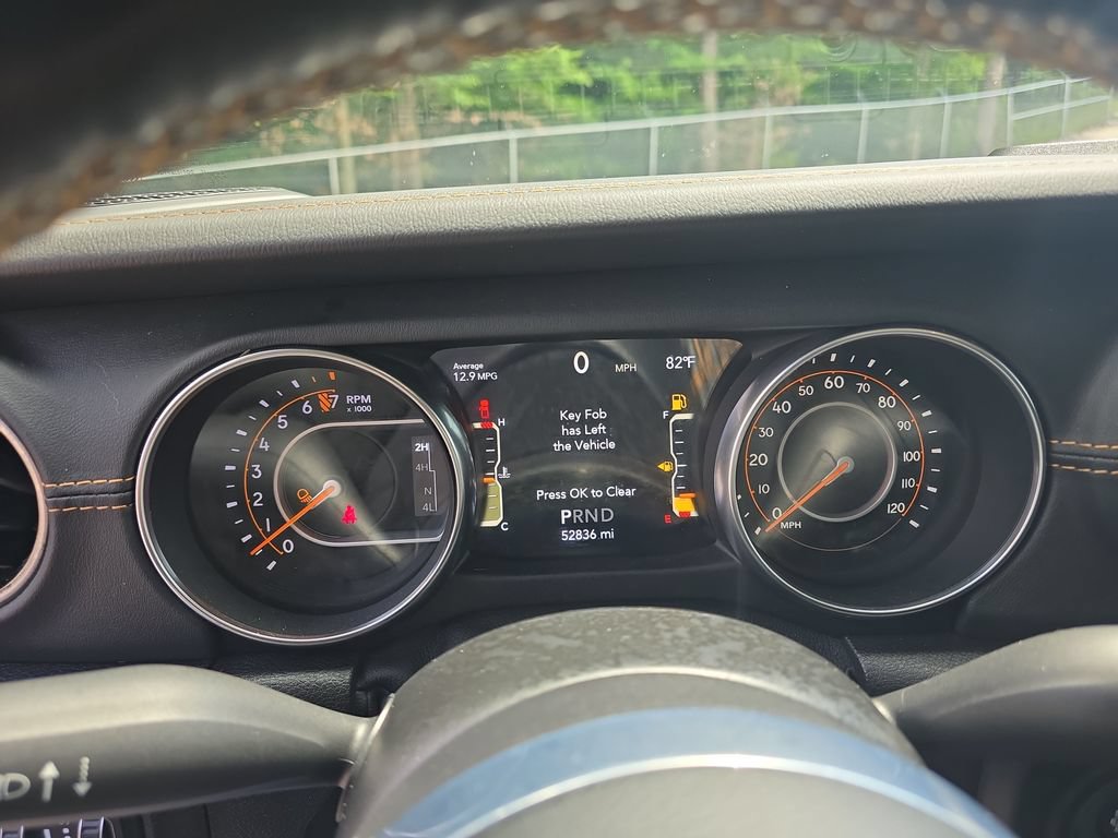Used 2021 Jeep Gladiator Overland AWD/4WD image 17