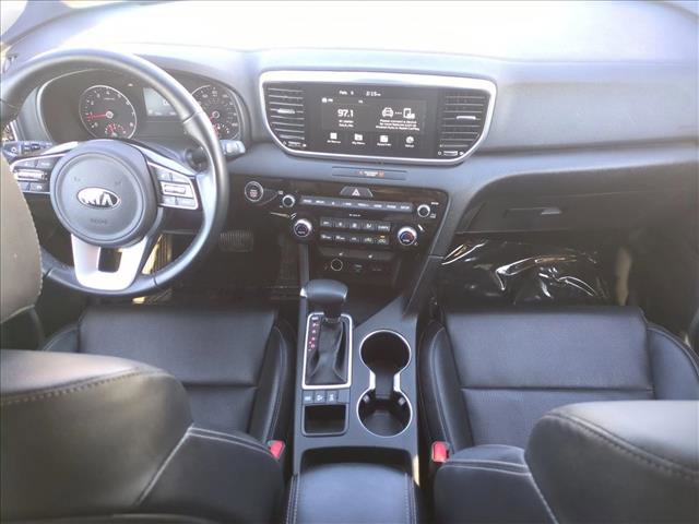 Used 2021 Kia Sportage EX AWD/4WD image 16