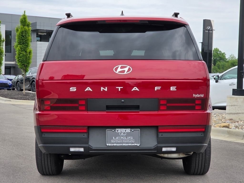 Used 2025 Hyundai Santa Fe SEL FWD image 27