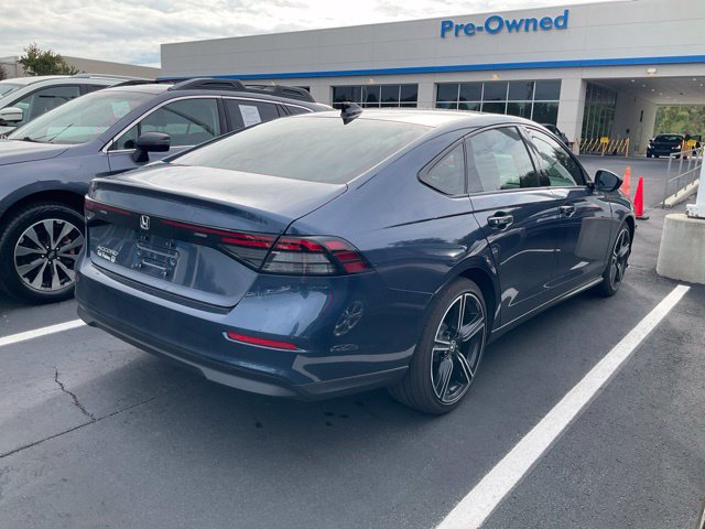 Used 2026 Honda Accord SE image 9