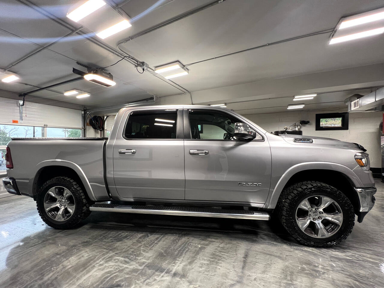 Used 2022 RAM 1500 Laramie image 16