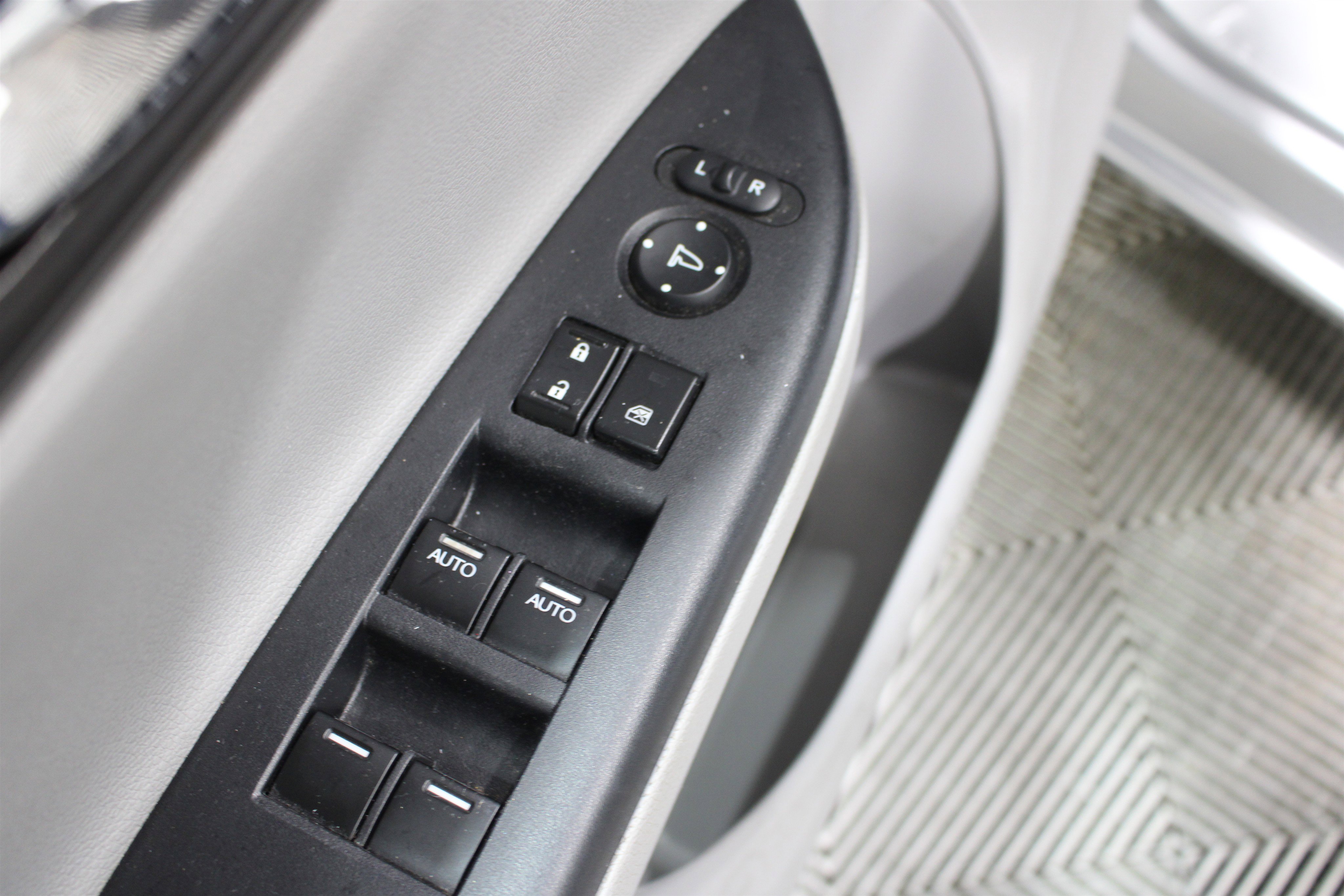 Used 2014 Honda Accord EX image 7