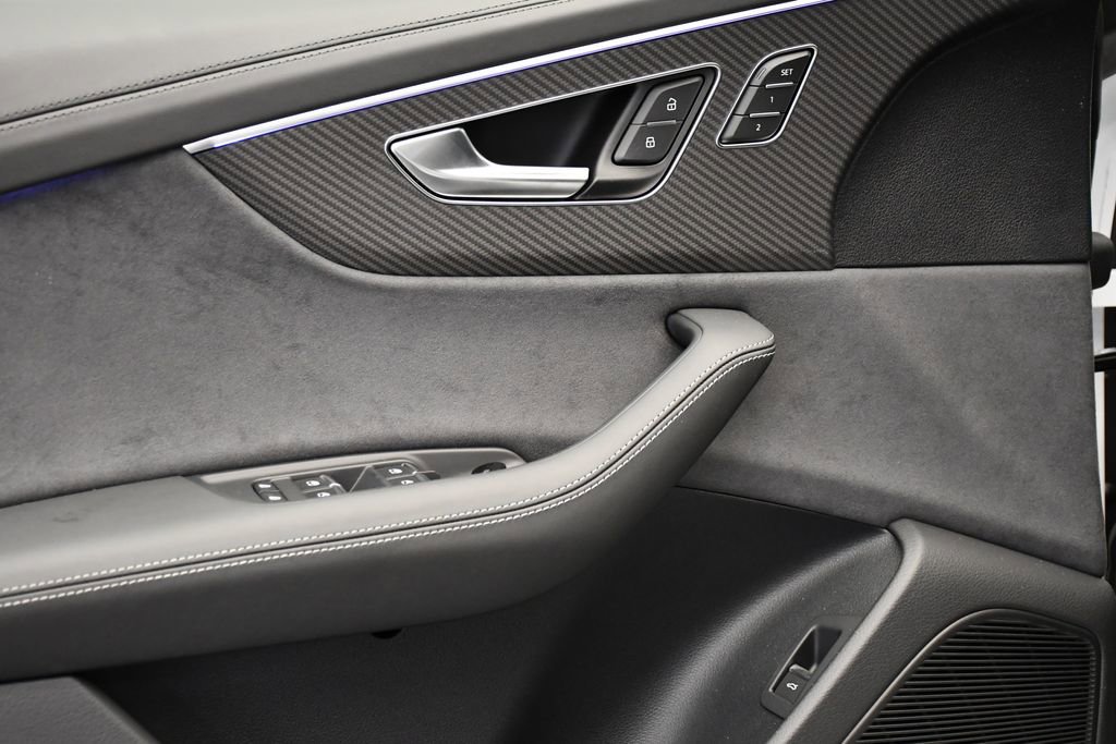 New 2026 Audi SQ8 Prestige image 30