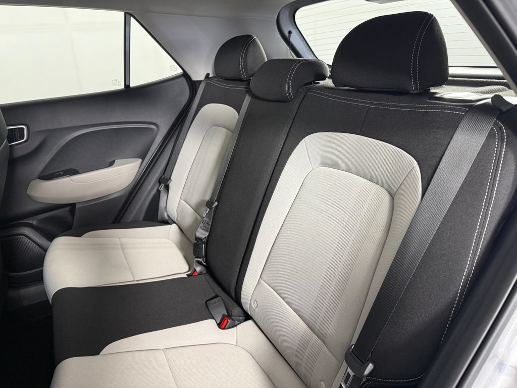 Certified 2026 Hyundai Venue SEL FWD image 30