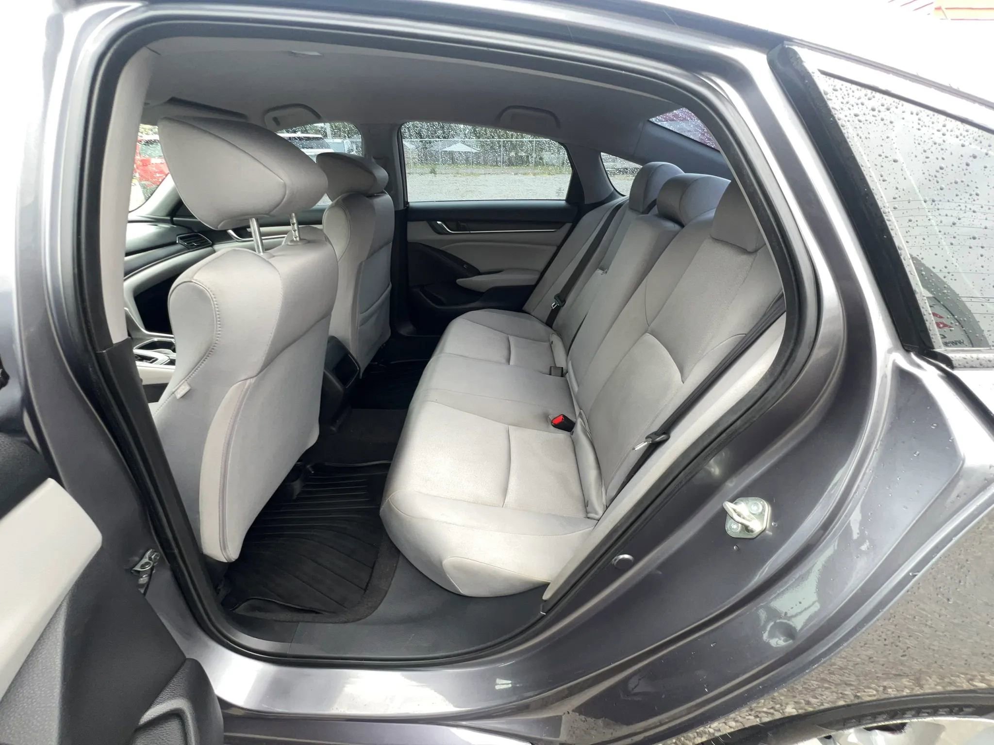 Used 2020 Honda Accord LX image 9
