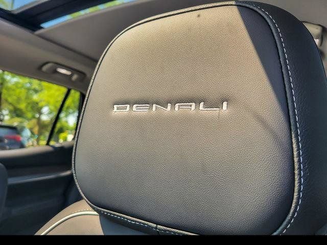New 2027 GMC Terrain Denali w/ LPO, Black Badging Package AWD/4WD image 16