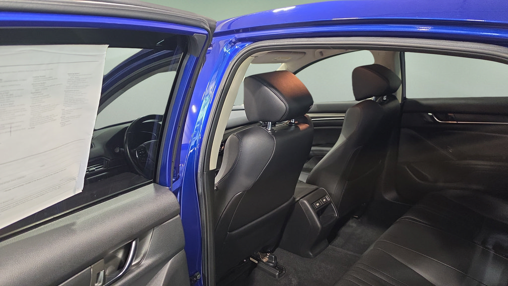 Used 2021 Honda Accord Sport Special Edition image 14