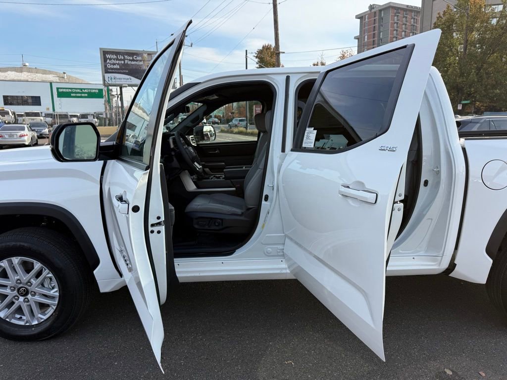 New 2026 Toyota Tundra SR5 AWD/4WD image 16
