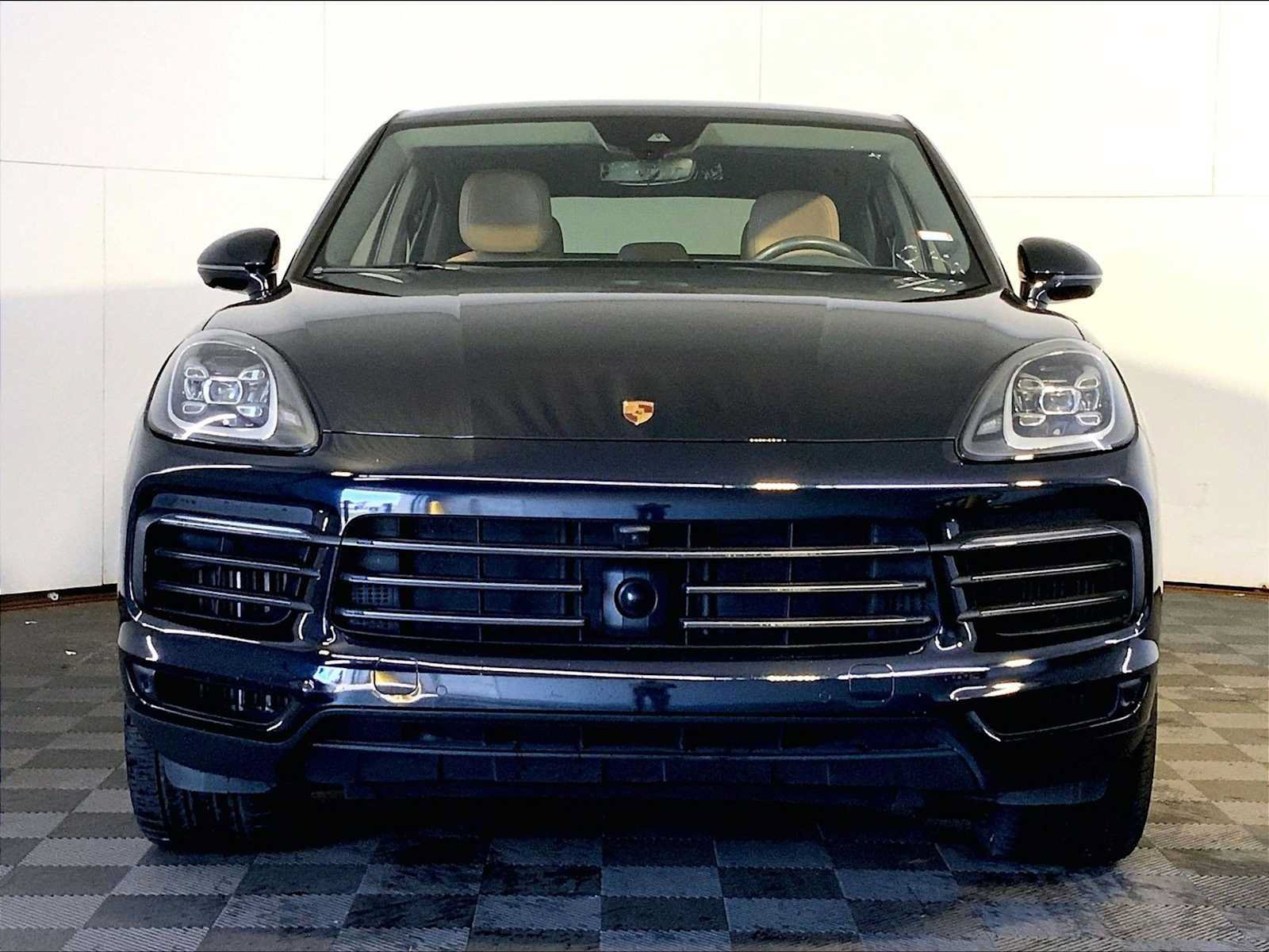 Used 2023 Porsche Cayenne Platinum Edition AWD/4WD image 10