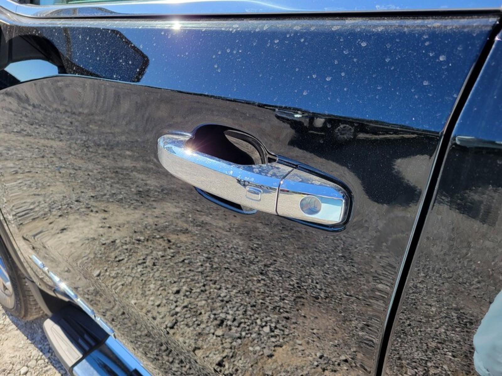 New 2026 GMC Sierra 1500 SLT w/ SLT Premium Plus Package image 10