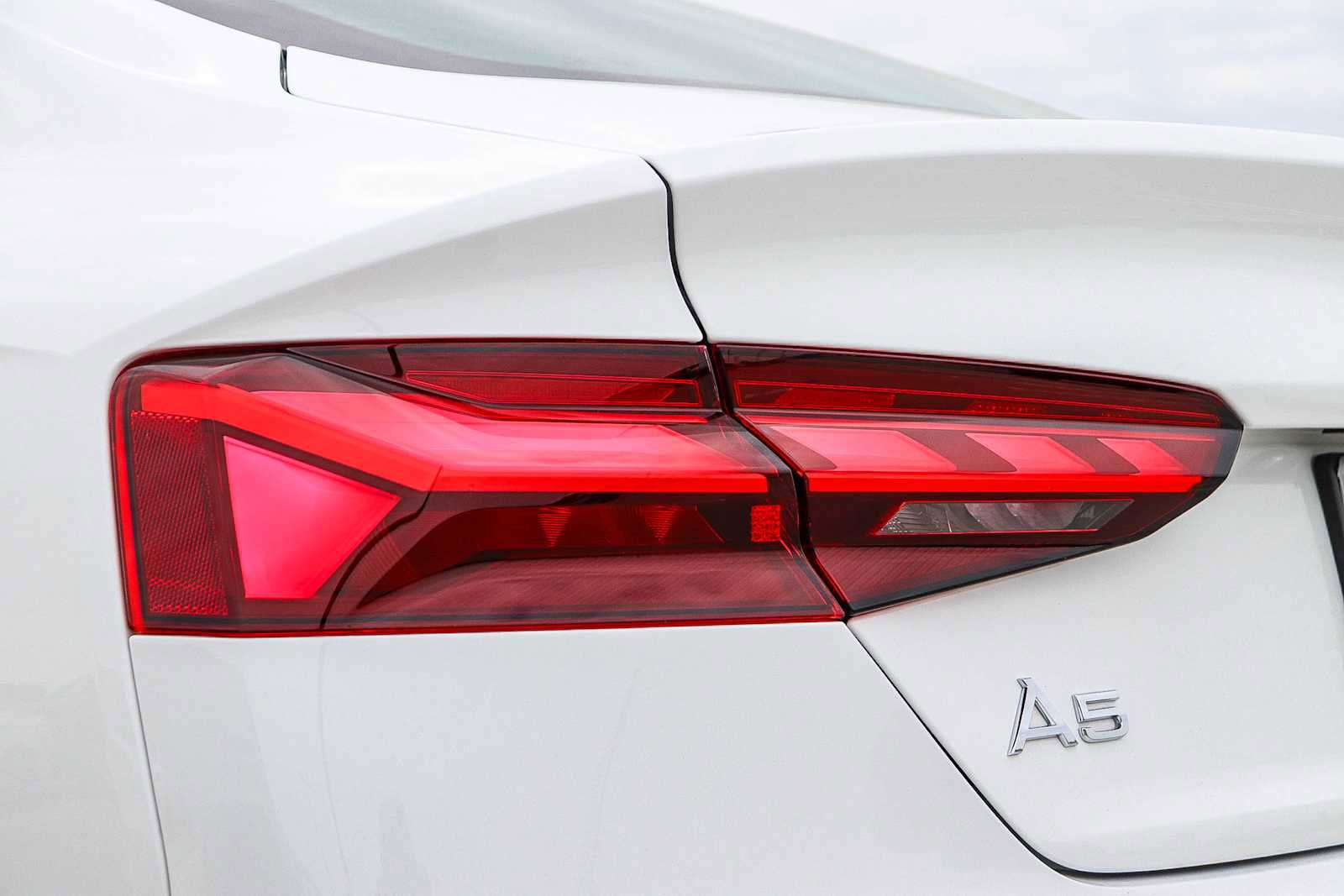 Used 2024 Audi A5 2.0T Premium image 12